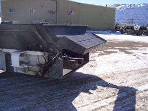 Rear end of coal hauler with telescoping bed